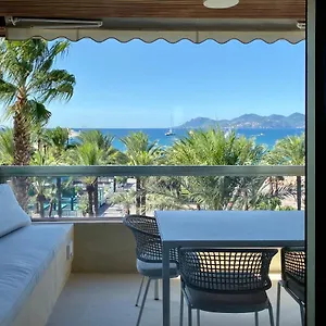 Blvd De La Croisette 82a, Cannes, La Reale Cannes